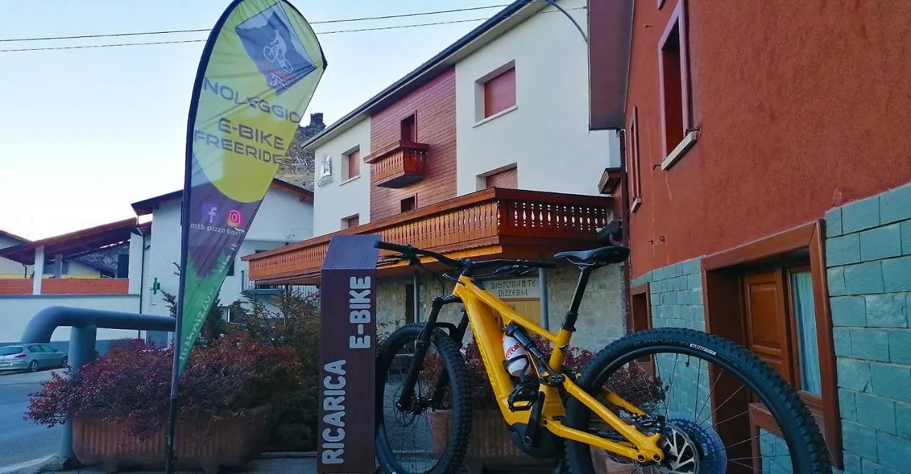 B&B Castello Cimbergo Alojamento de Acomodação e Pequeno-almoço