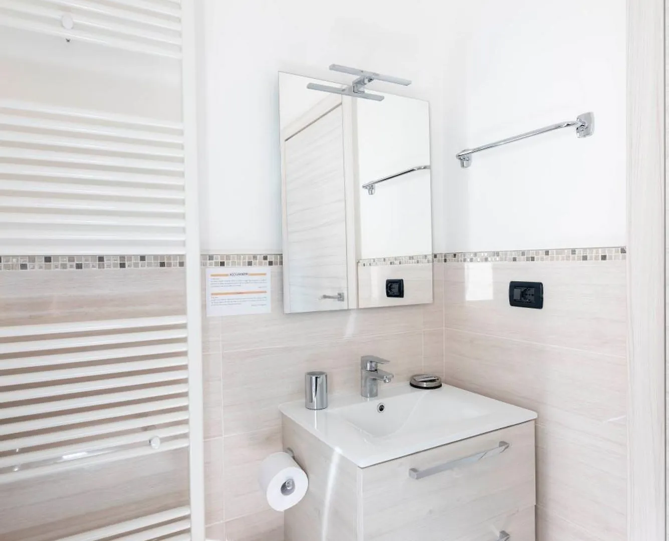 B&B Castello Cimbergo 3*,
